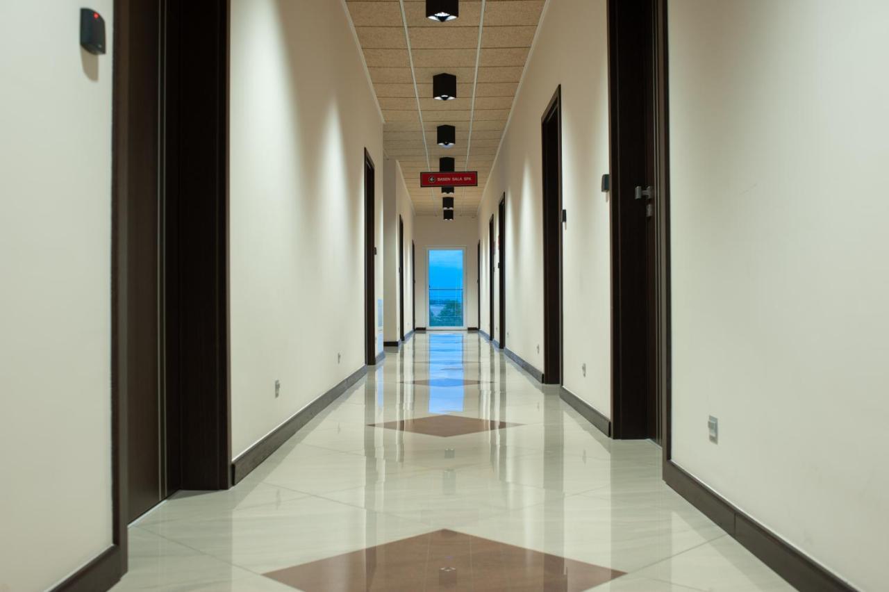 Zbrachlin Motel S5 المظهر الخارجي الصورة