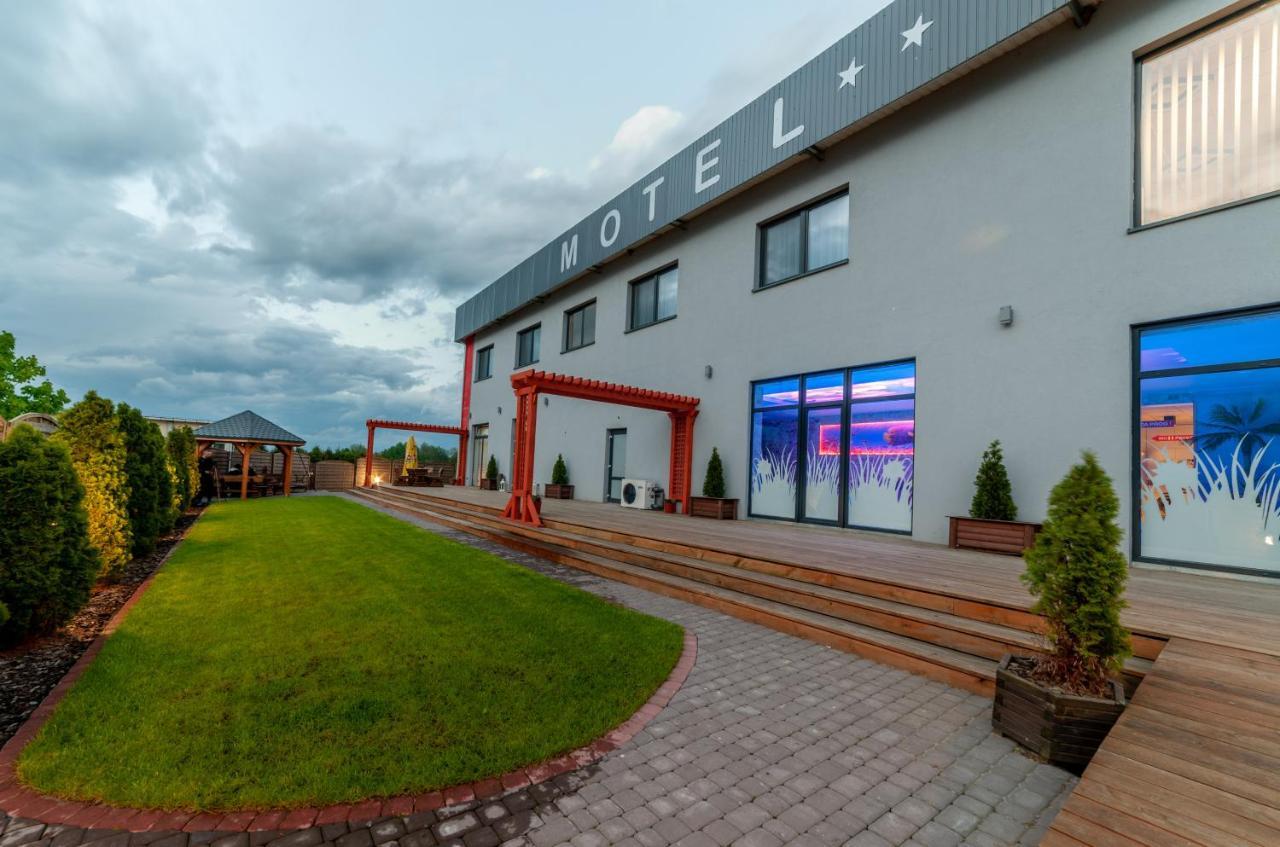 Zbrachlin Motel S5 المظهر الخارجي الصورة