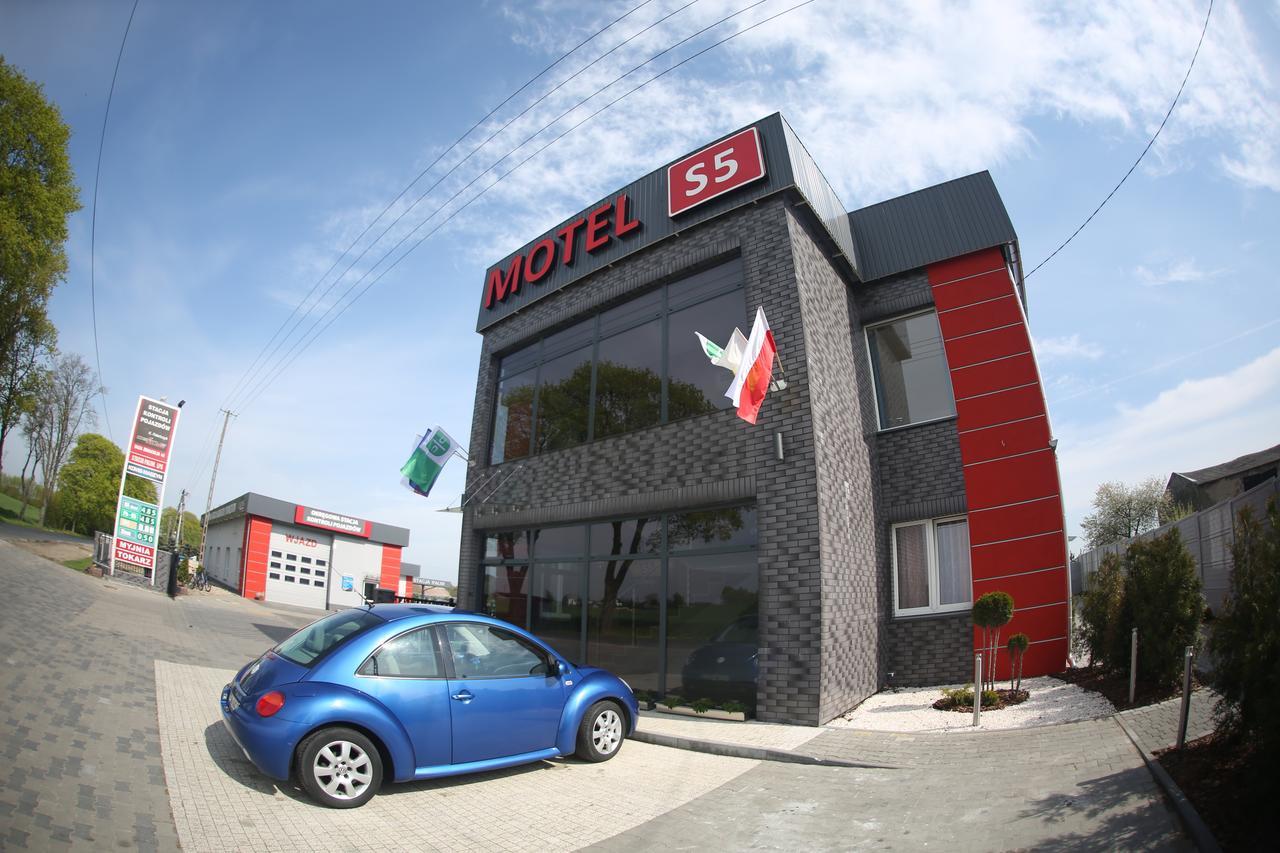 Zbrachlin Motel S5 المظهر الخارجي الصورة