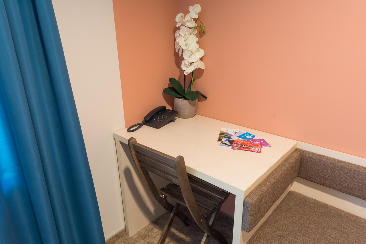 Zbrachlin Motel S5 المظهر الخارجي الصورة